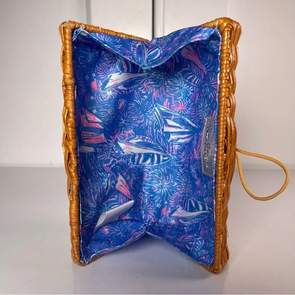 Lilly Pulitzer Rattan clutch lined in Boca Blue It's A Sailabration print - Picture 6 of 15